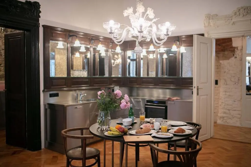 King Charles Apartment Prague