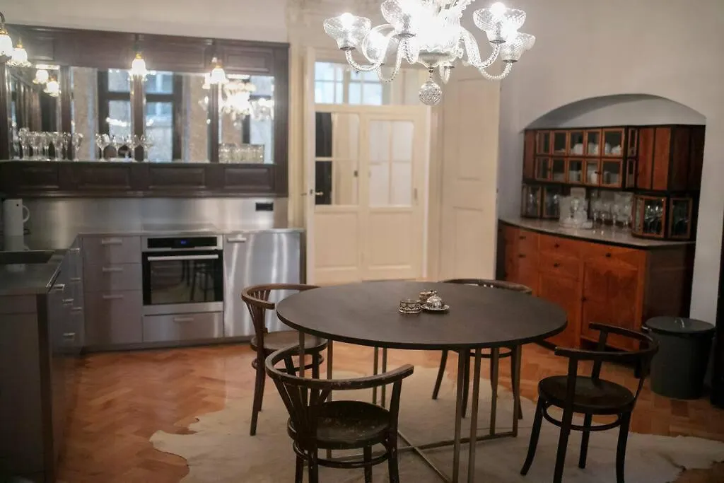 King Charles Apartment Prague