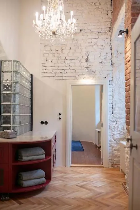 King Charles Apartment Praga 0*,
